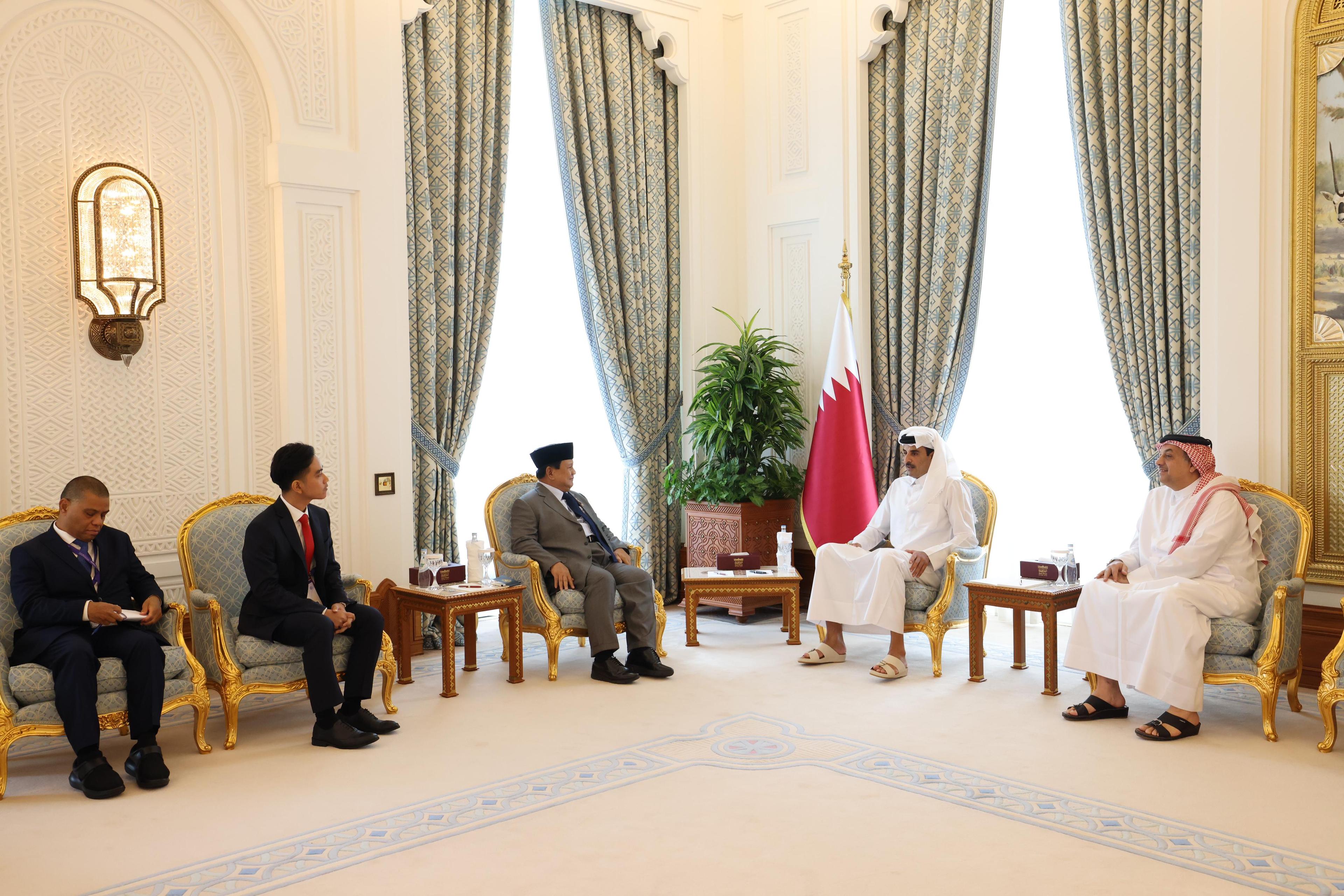Prabowo dan Gibran Temui Pemimpin Qatar, Bahas Kerja Sama Pertahanan hingga Situasi Gaza 