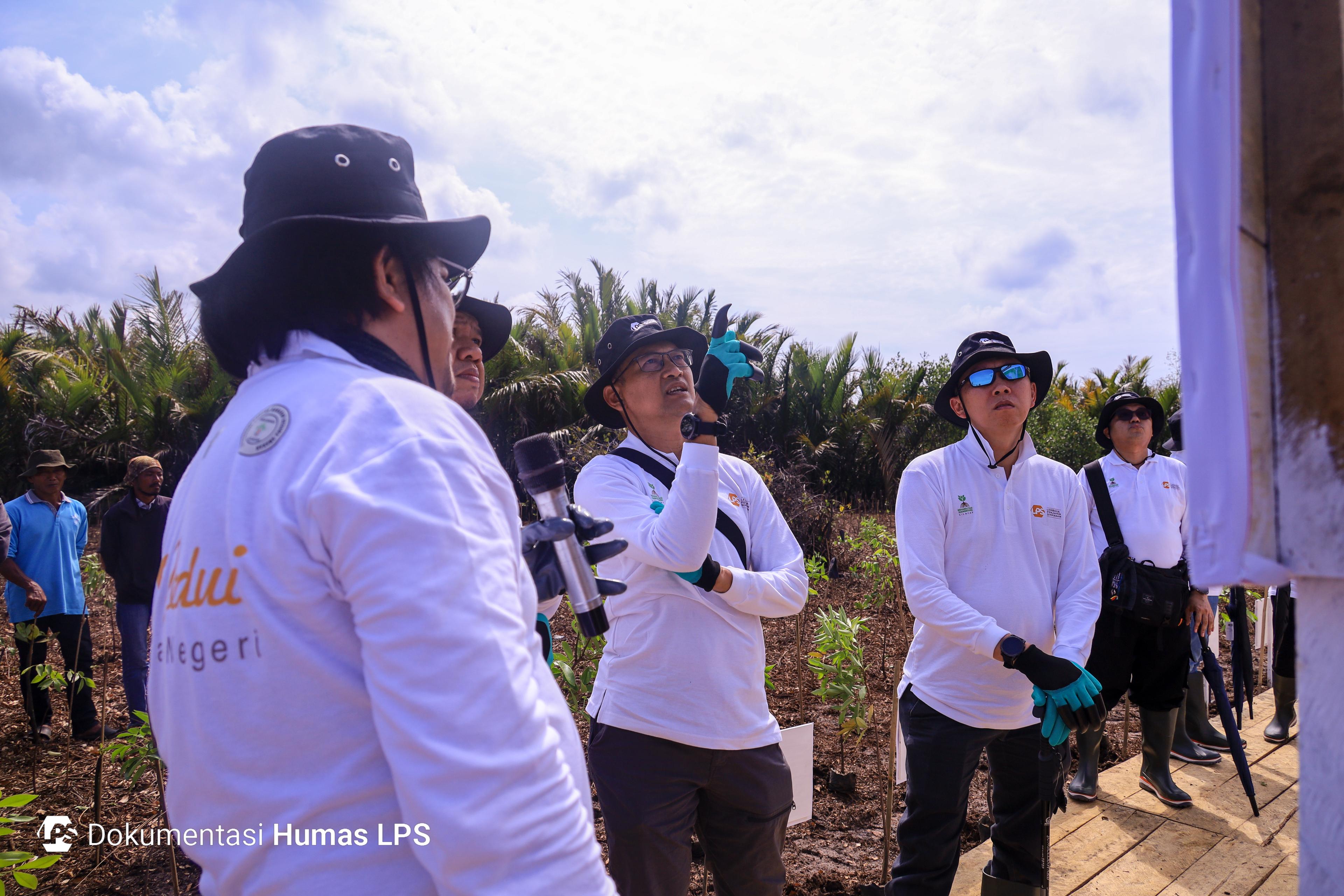 Jaga Kelestarian Alam dan Lingkungan, LPS Canangkan Rehabilitasi Ekosistem Mangrove di Cilacap