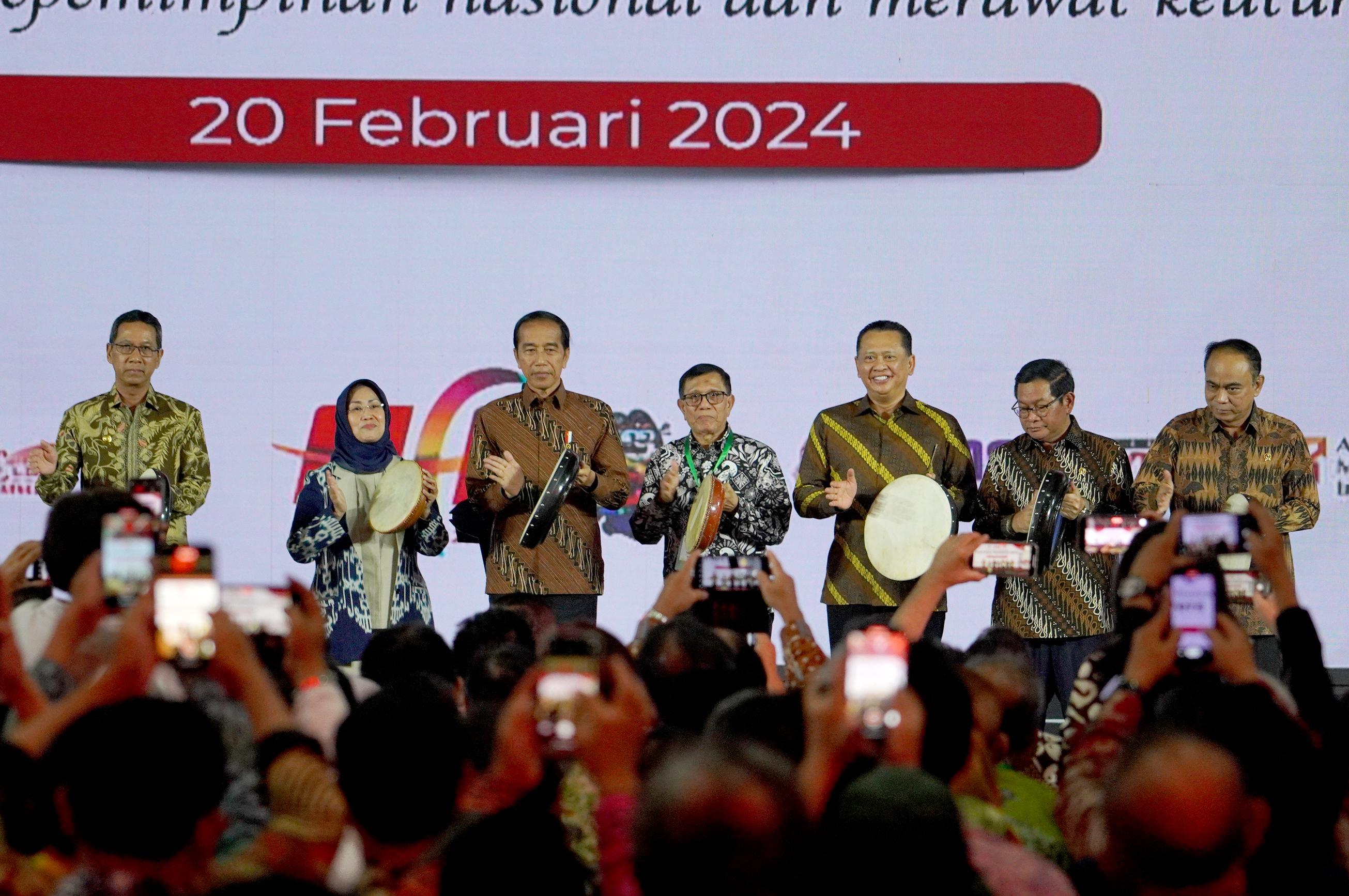 Jokowi Titip 2 Pesan Ini untuk Pers Indonesia